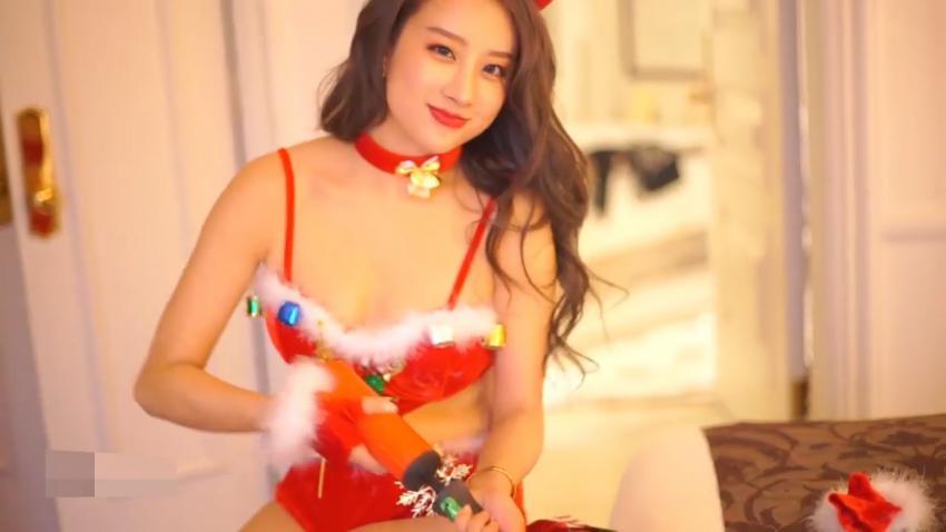 秀人网金牌摄影师『果哥』出品-圣诞性感大礼极品女神筱慧快递送到任俊肆意玩弄淫亵-福利多多